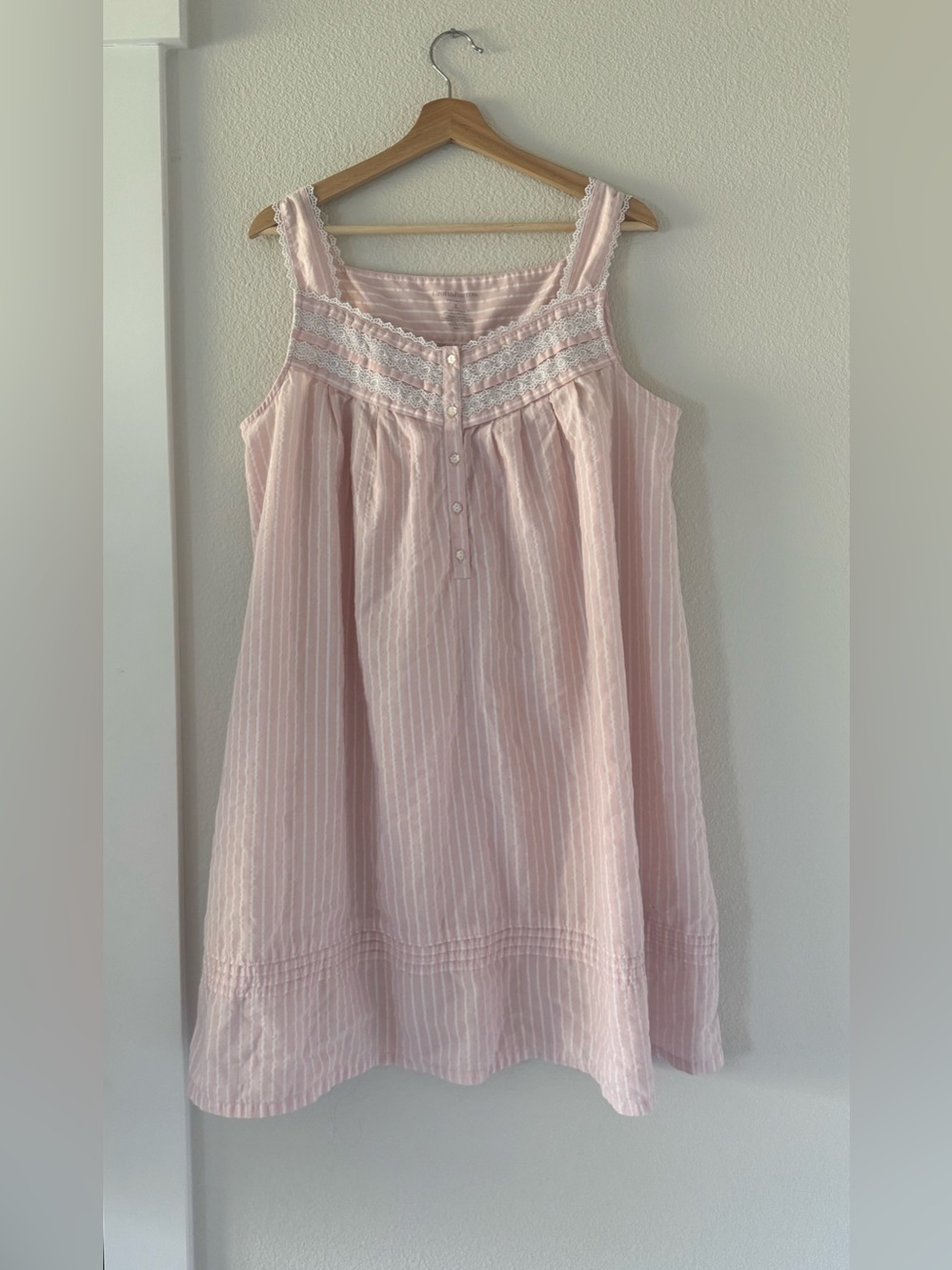 Croft & Barrow Coquette Pink Stripe Seersucker Lace Nightgown
